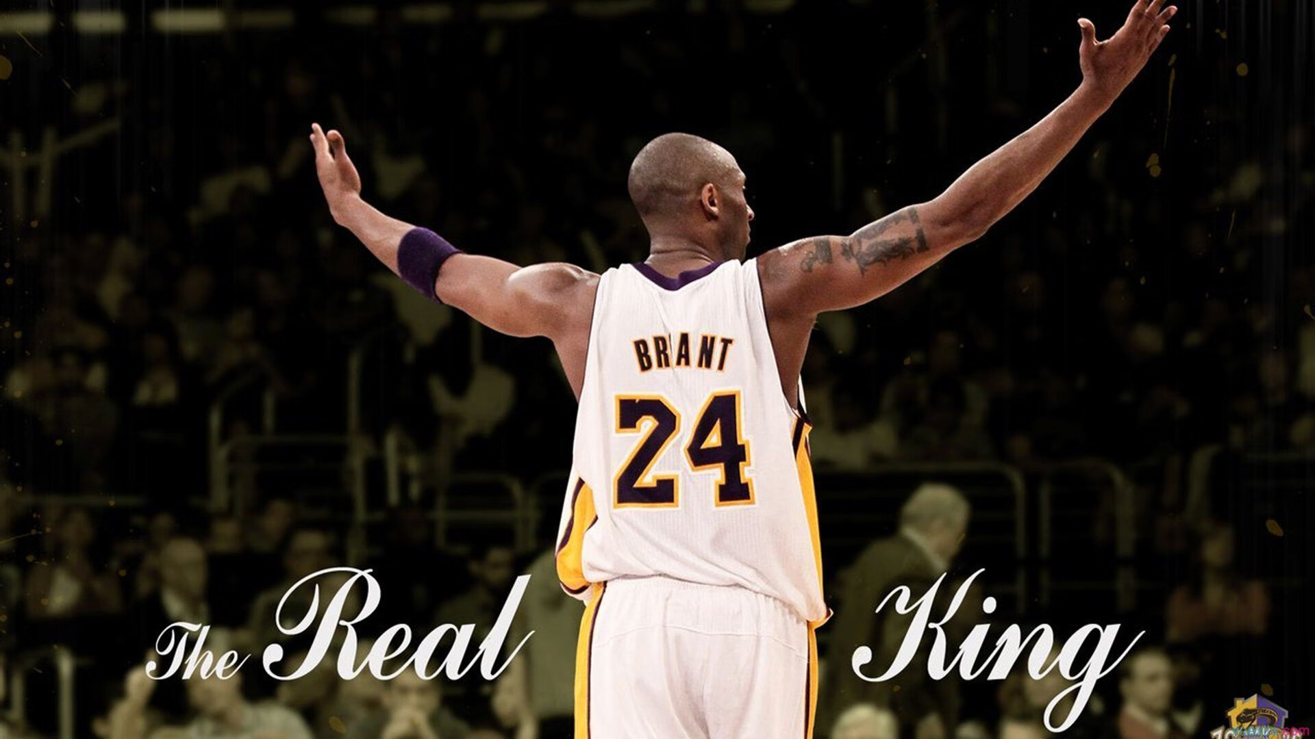 当银河战舰驶入南半球，皇马体系如何压制新西兰足球，以及穆勒欧冠半决赛的接管者启示